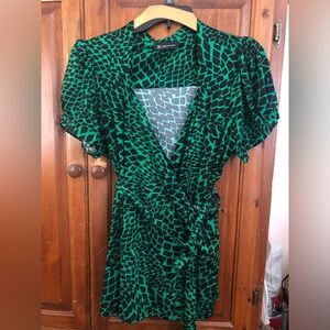 INC International Concepts Green & Black Geometric Surplice Top, Plus Size 1X